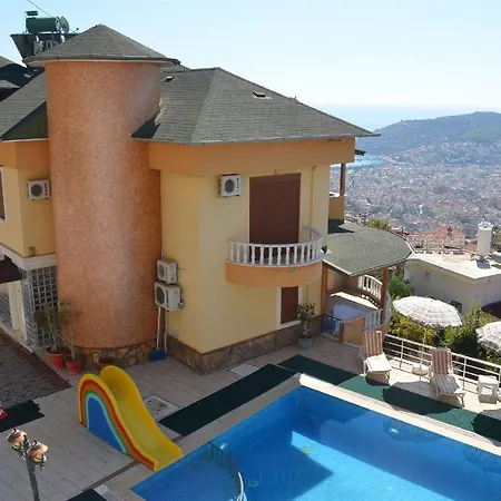 Vila Luks Bektas 3